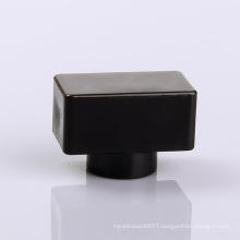 Strict Quality Control Factory High Quality Black Decorative Perfume Bottle Caps